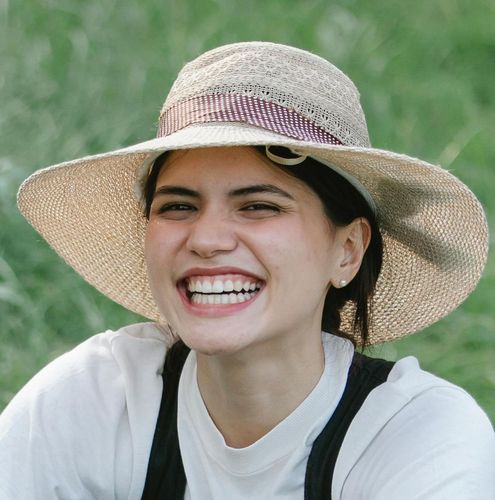 Emily Carter profile picture
